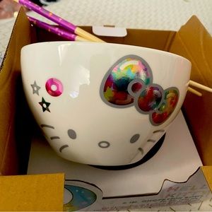 Hello Kitty Ramen Bowl w/ Chopsticks.